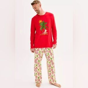 JAMMIES For Your FAMILIES Santa On Holiday Top & Bottoms Pajama Set
Men Size L